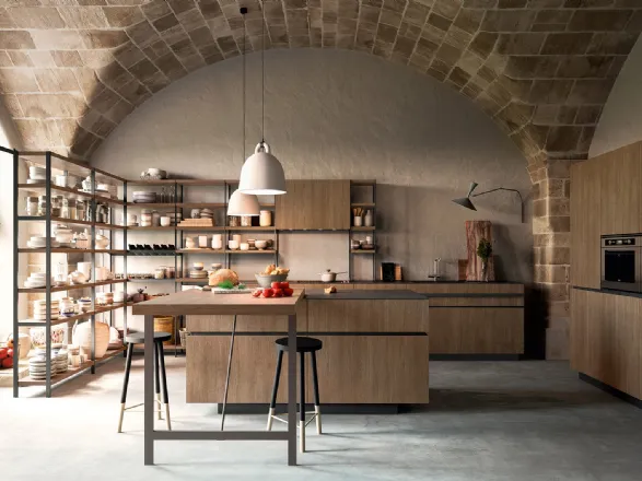 Cucina in legno, con isola Soho di Valdesign