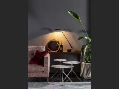 Tavolini rotondi Arrow con top in marmo e base in alluminio di Flexstyle