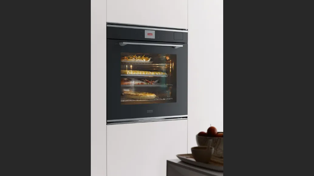 Forno che consente di cucinare più piatti contenporaneamente Multi cook di Franke