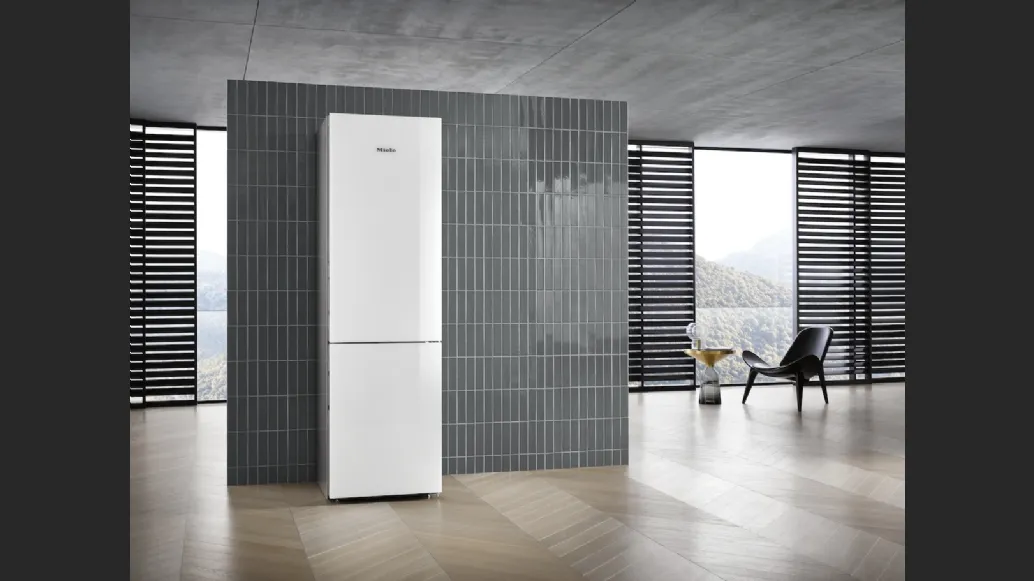 Frigo Congelatore KFN29683Dbrws a posizionamento libero XL con sportello in vetro di Miele