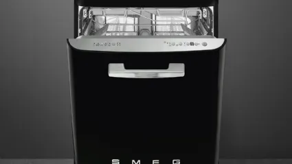 Lavastoviglie 50s Style Nera LVFABBL3 di Smeg
