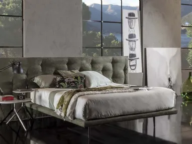 Letto con ampia testiera Embers di Flexstyle