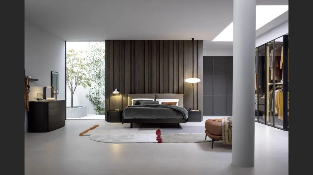 Letto con testiera in tessuto imbottito Twice di Novamobili