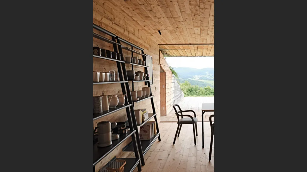 Libreria Suite in legno con ripiani in metallo di Midj