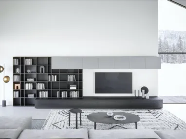 Parete attrezzata con libreria Wall 12 01 in laccato opaco di Novamobili