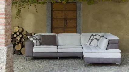 Divano con penisola in tessuto trapuntato Stella Sospeso di Flexstyle