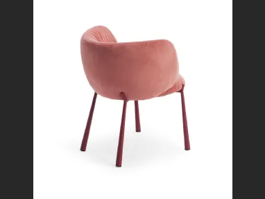 Sedia Mys rivestita in tessuto imbottito con gambe in metallo di Midj