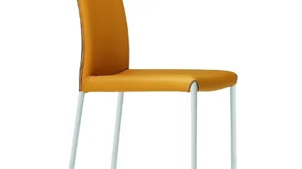 Sedia in pelle con struttura in acciaio Nuvola SB M TS di Midj
