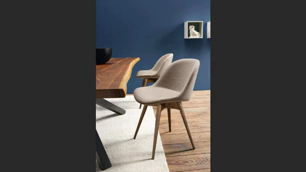 Sedia in tessuto con struttura in legno Sonny S L TS_R di Midj
