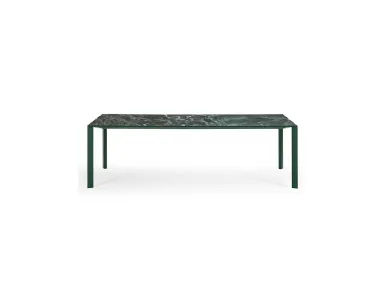 Tavolo Akashi in ceramica di Midj