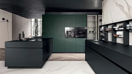 Cucina Moderna Area 22 30° con penisola in laccato opaco di Dibiesse