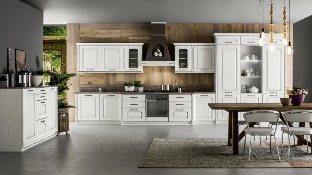Cucina lineare Shabby Chic Magda in legno di Rovere Decapè Gesso di Arrex