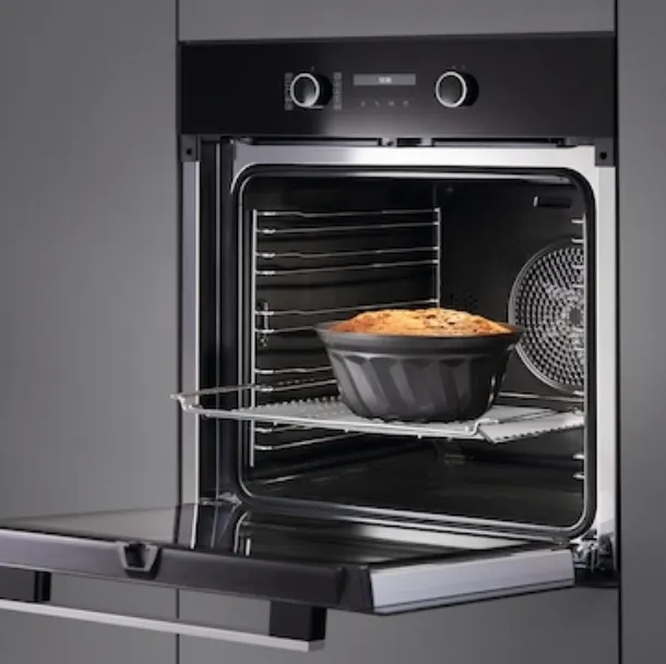 Forno H 2466 B Active di Miele