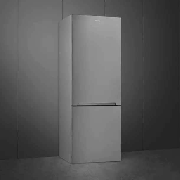 Frigorifero Libera installazione Combinato di Smeg
