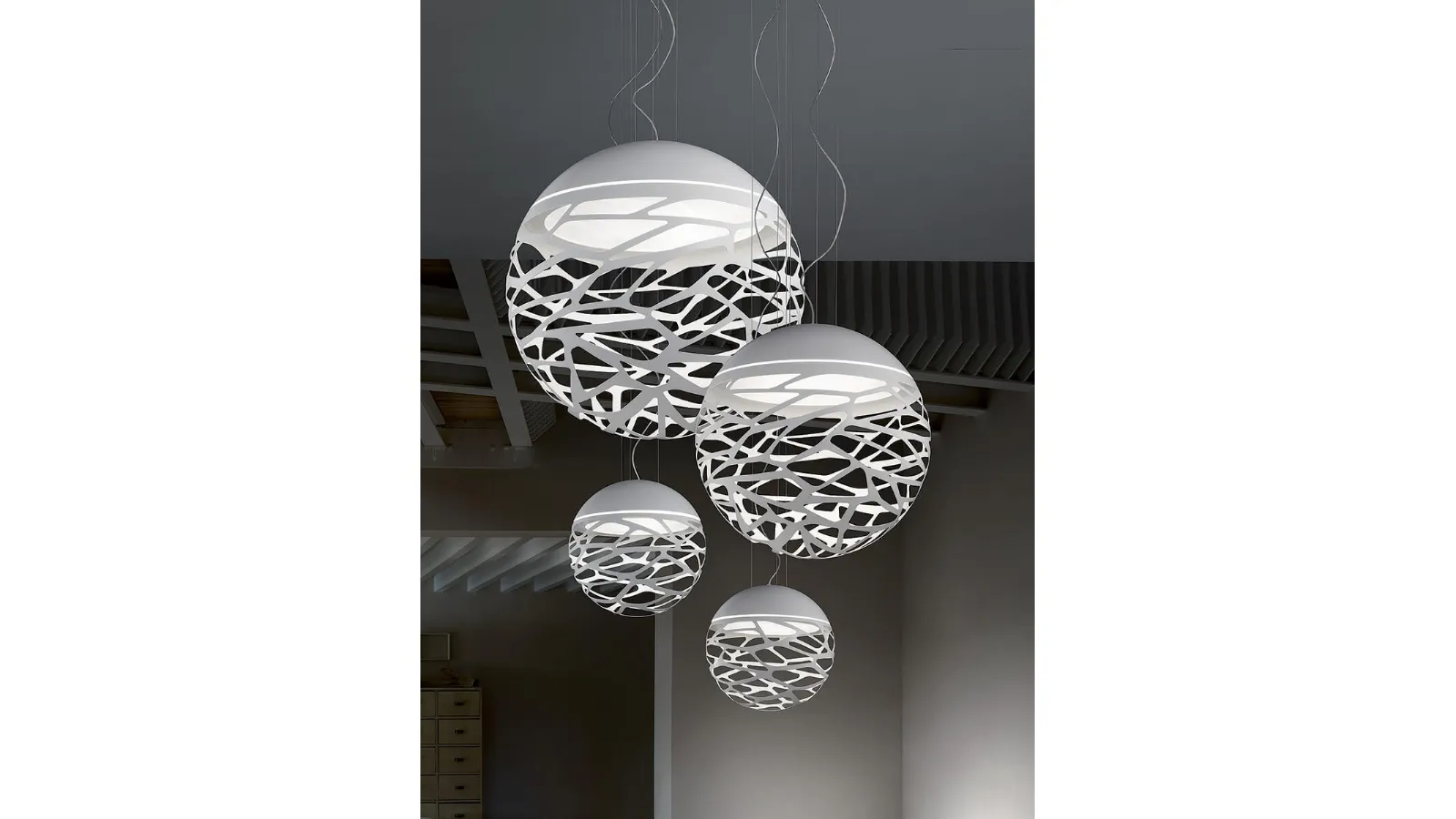 Lampada a sospensione Kelly Sphere di Lodes