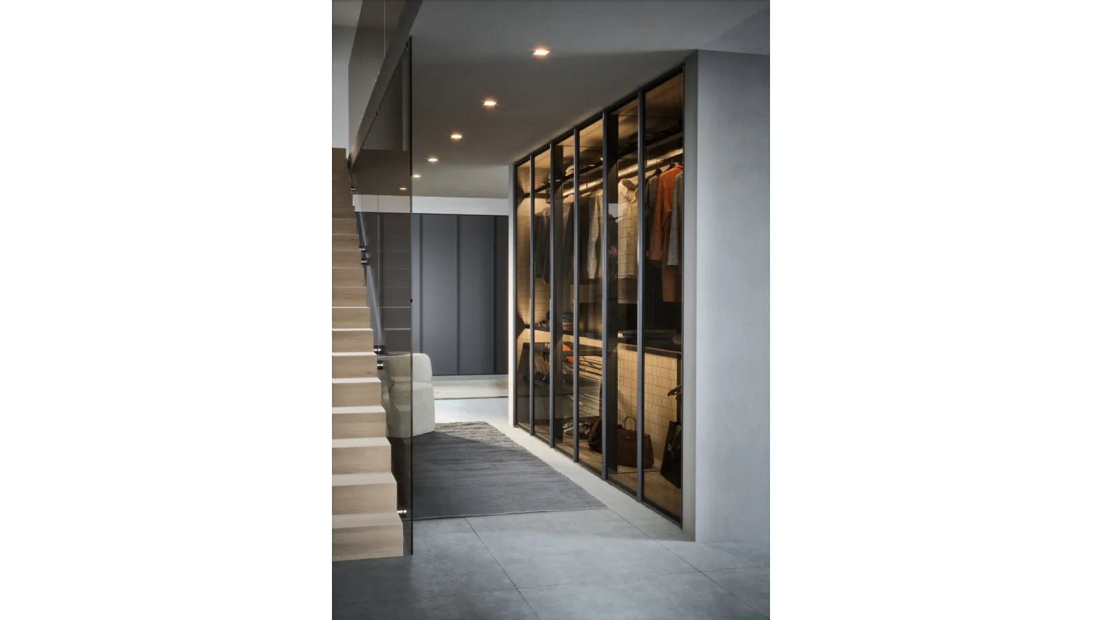 Armadio Perry con anta in vetro di Novamobili