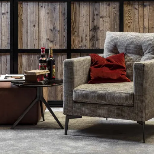 Poltrona in tessuto con piede in alluminio Fire di Flexstyle