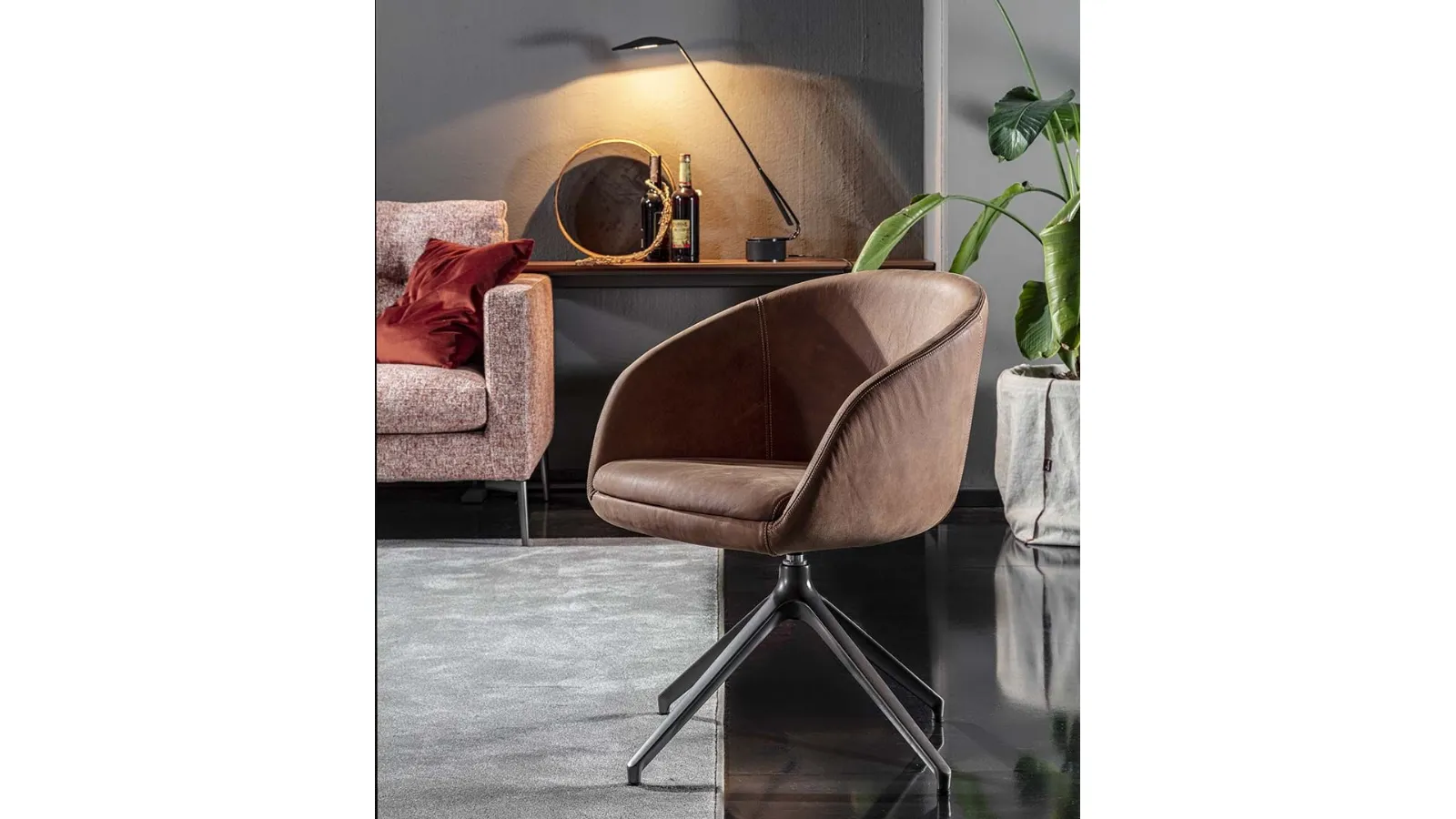 Poltroncina in pelle Iris di Flexstyle
